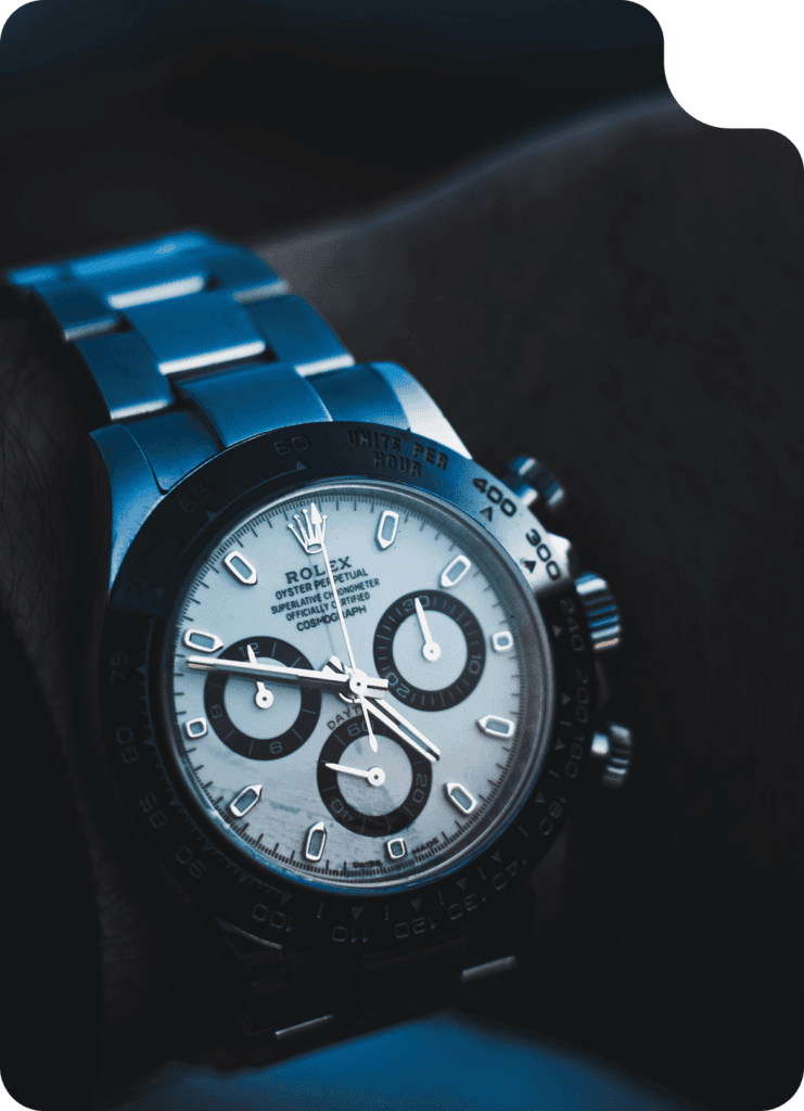 Rolex Oyster Perpetual Cosmograph watch showcasing precision & luxury.